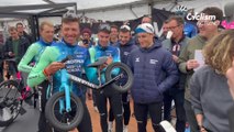 Cyclisme - Paris-Roubaix 2024 - Au café et sur les pavés avec Oliver Naesen... de l'équipe Decathlon AG2R La Mondiale et Van Rysel