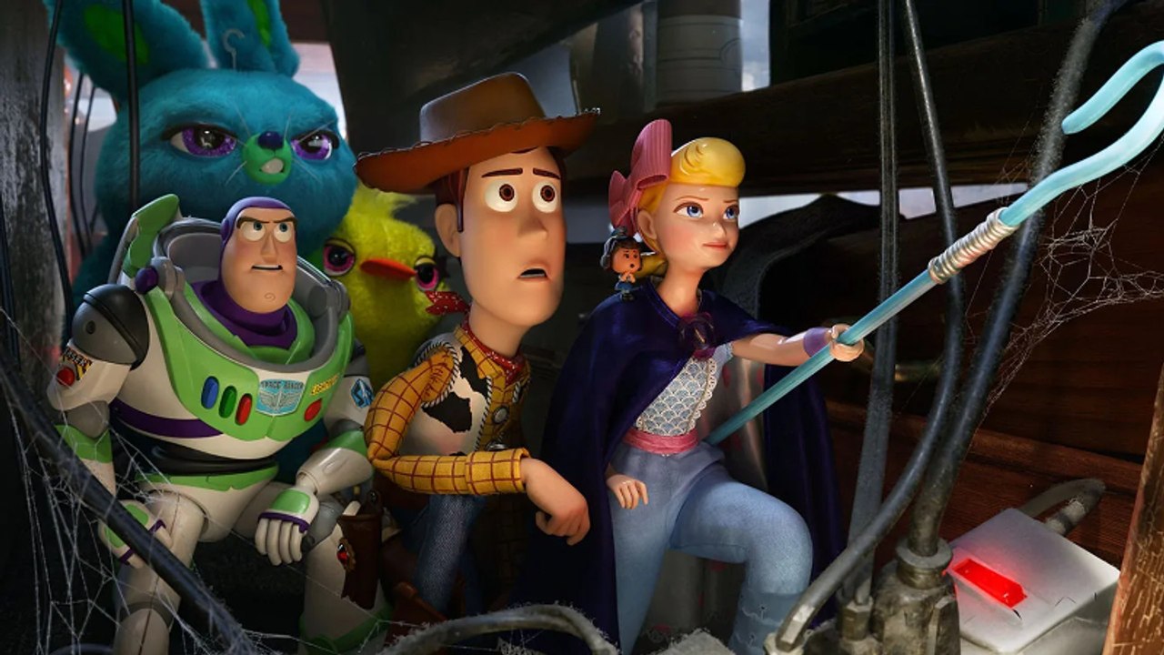 Disney Sets 'Star Wars' Movie 'Mandalorian & Grogu,' 'Toy Story 5' for 2026, Delays Live-Action 'Moana' by a Year | THR News Video