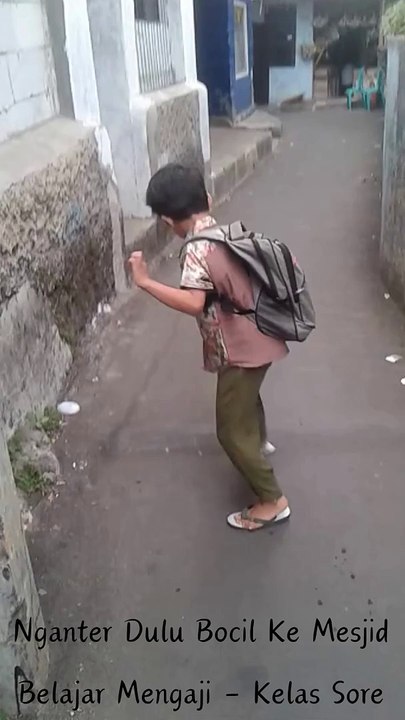 Mengantar Mengaji