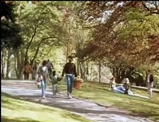 La Main sur le berceau Bande-annonce (EN)