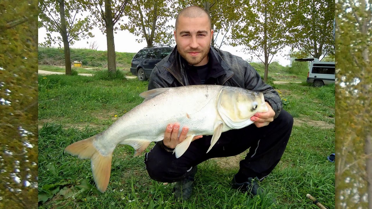 Lake Fishing BG 09