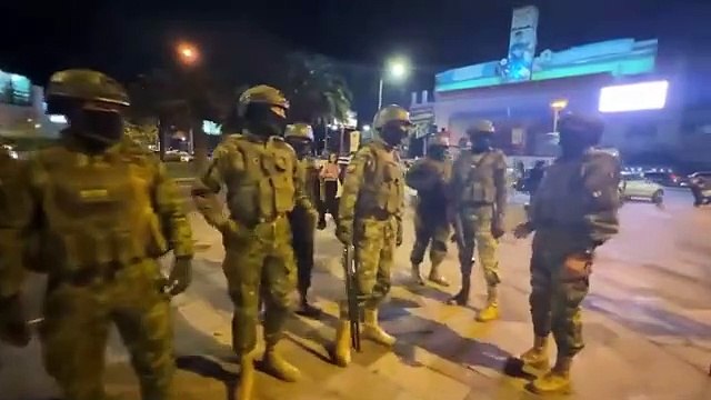La Policía de Ecuador irrumpió en la embajada de México en Quito y detuvo al ex vice Jorge Glas