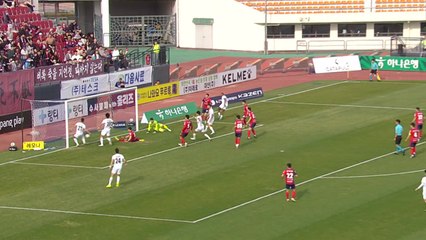 '정치인 2골' 김천, 광주에 역전승...선두 탈환 / YTN