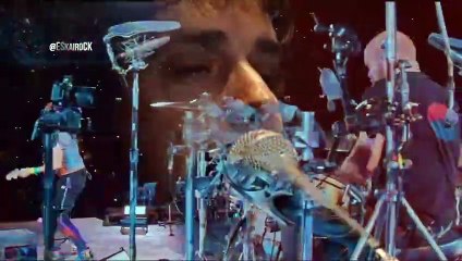 “De Musica Ligera” by ColdPlay VS. Gustavo Cerati.