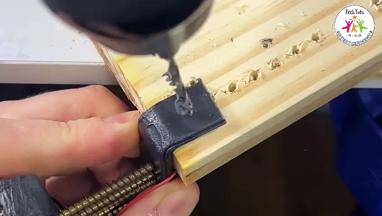 Turning Water into Hydrogen: Building a Simple Hydrogen Generator (HHO)