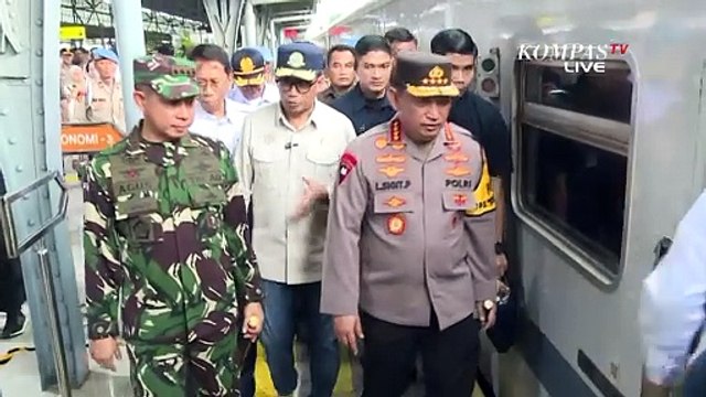 Kapolri Jenderal Listyo Sigit Prabowo Imbau Puncak Arus Mudik Akan Terjadi pada 6-7 April 2024