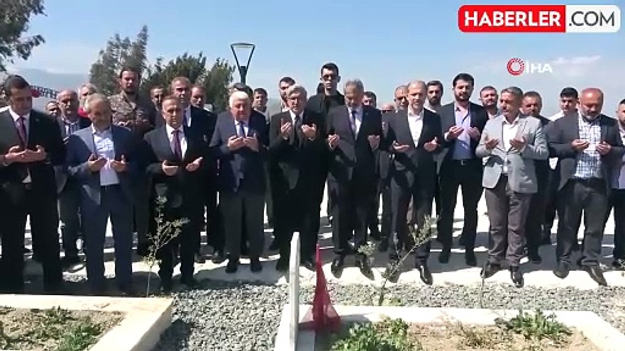 CHP Genel Başkanı Özgür Özel, Hatay Büyükşehir Belediye Başkanlığı mazbatasının AKP'ye verilmesine itiraz ediyor