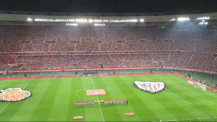 Así ha sonado el himno de España con un cambio de comportamiento de la afición del Athletic