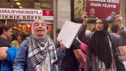 Taksim'de ters kelepçeli, tekmeli tokatlı İsrail protestosu!