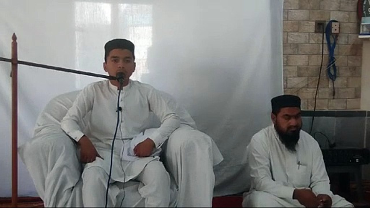 مسابقہ آل کراچی میں پہلی پوزیشن حاصل کرنے والا ننھے قاری حافظ معاذالرحمن عبی