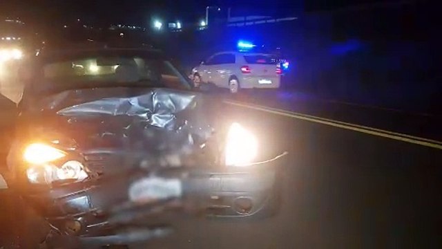 Colisão traseira entre Clio e Palio é registrada na BR-277 em Cascavel