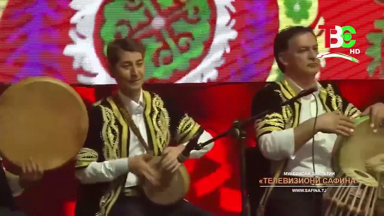 باغچه ره به سبزه داره - الحديقة مليئة بالخضرة - نگينه أمانقلوه - طاجيكستان