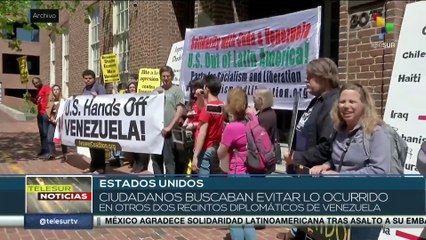 Efectivos desalojaron y arrestaron a activistas en la embajada de Venezuela en 2019.