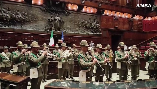 Montecitorio a porte aperte , la fanfara della brigata Julia suona in Aula