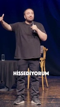 Soylu’dan uyuşturucu kaçakçıları ile fotoğraflarını hicveden ve Tylhot esprisi viral olan komedyene yanıt: “PKK-PYD terör örgütüdür!“