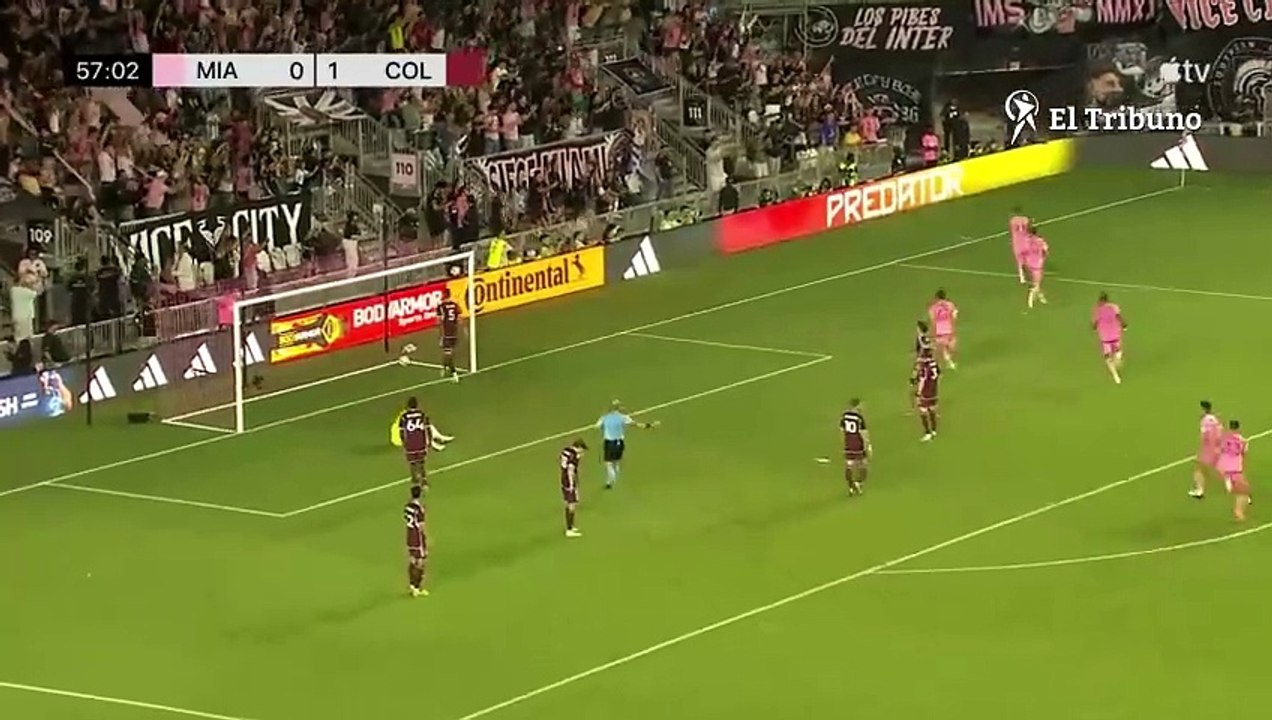 Messi volvió con un golazo, pero no le alcanzó...