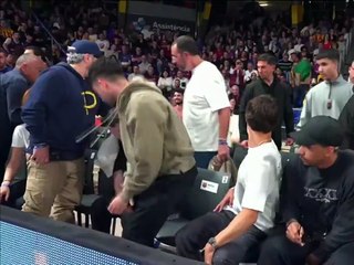 Los cracks del Barça de fútbol, en el Palau para ver el clásico de basket