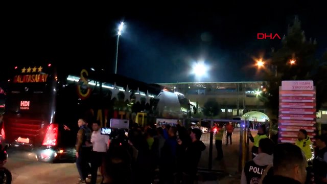 Galatasaray kafilesi stada ulaştı