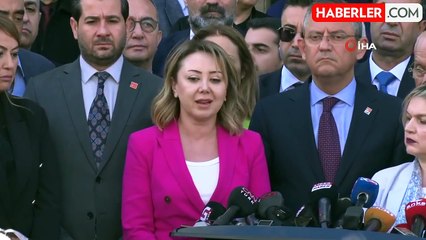 CHP heyeti Hatay için olağanüstü itiraz dilekçesini YSK'ya verdi