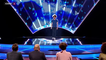12-årigt supertalent fortolker Tommy Seebachs Grand Prix-klassiker | Vidunderbørn 2015 | DR1