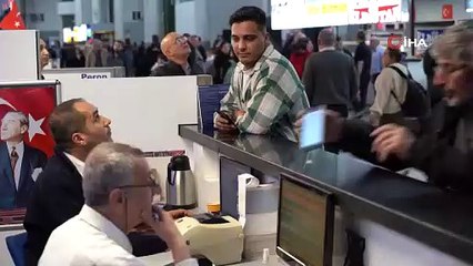 AŞTİ’de bayram yoğunluğu geç saatlerde de sürüyor