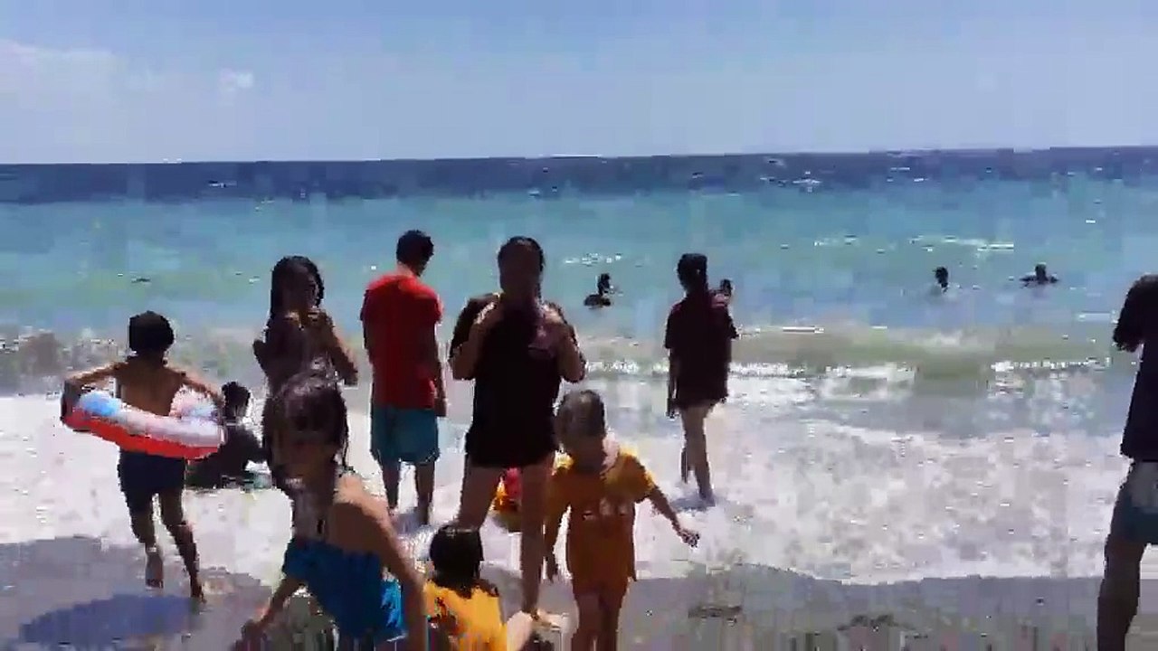 beach bonding