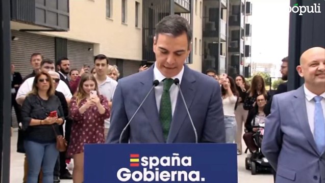La reacción de Pedro Sánchez a los abucheos de los albañiles en Sevilla