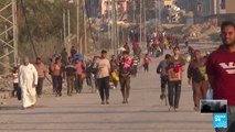 Miles de palestinos regresaron este lunes 8 de abril a la destruida Khan Younis, sur de Gaza