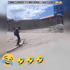 Se Choca Chateando 🚗💬