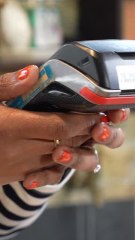 Payer avec la paume de la main : ce nouveau moyen de paiement qui pourrait collecter nos données personnelles