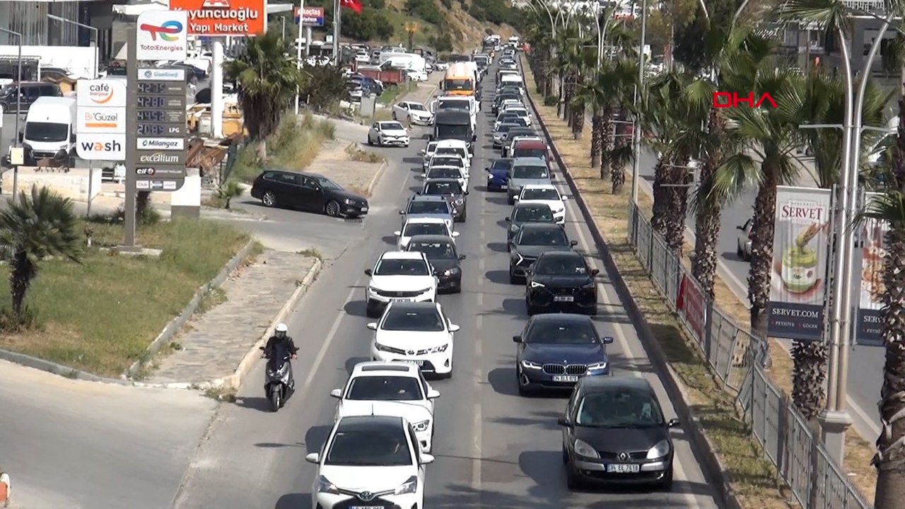 Bodrum'da 24 saatte 15 bin araç giriş yaptı