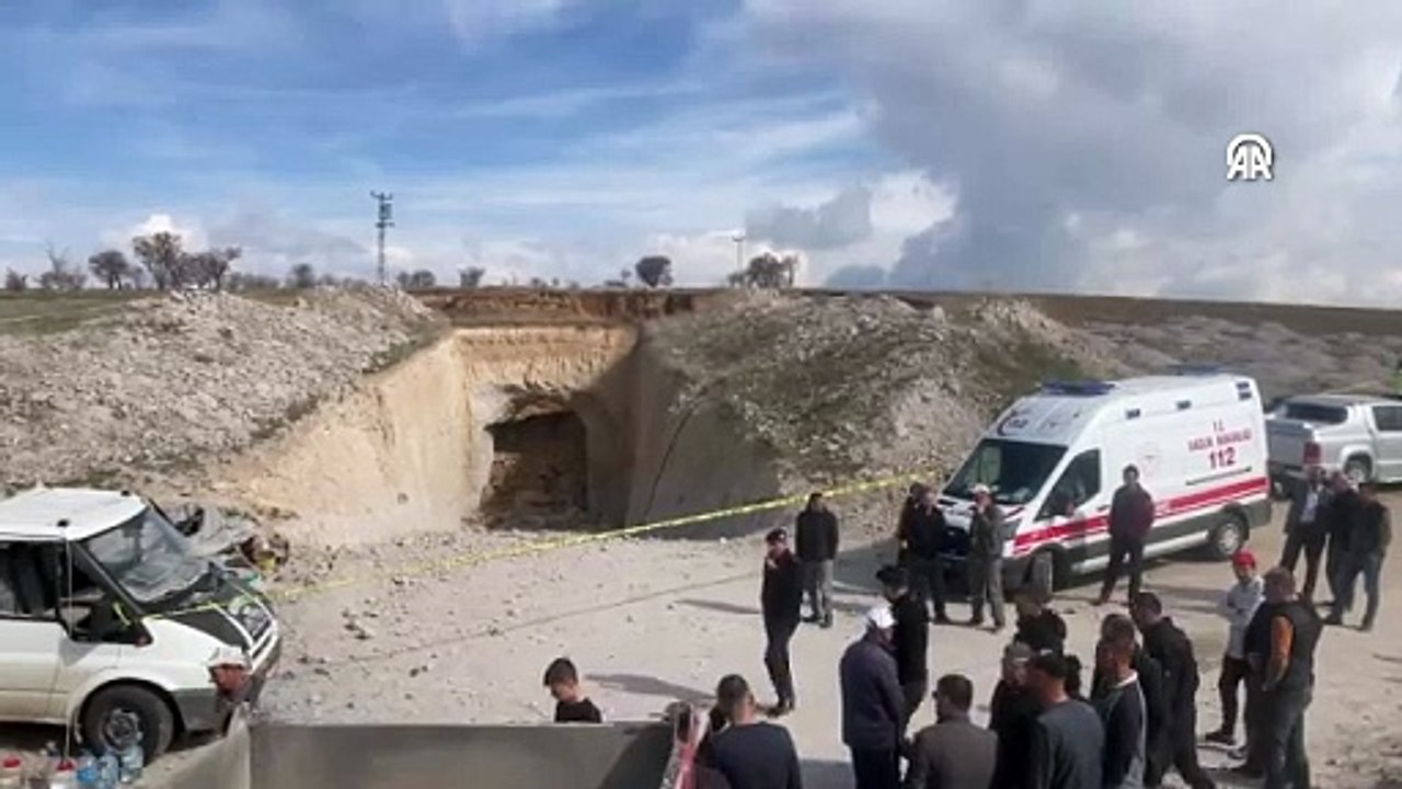 Niğde'de patates deposu yapımında göçük