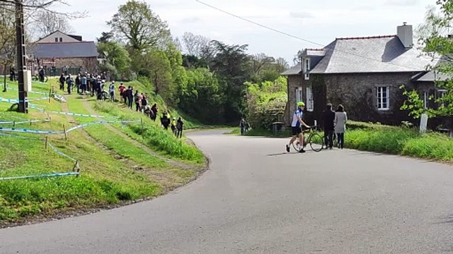 Départ coupe de Bretagne VTT à Saint Germain sur Ille