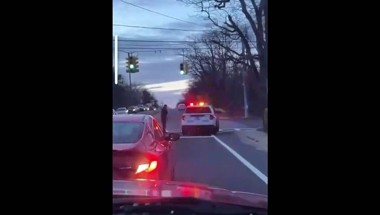 Course-poursuite avec la police à Long Island... impressionnant