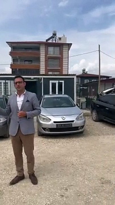 Yeni belediye başkanı makam araçlarını satışa çıkardı