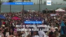 Miles de personas fascinadas por el eclipse total de sol