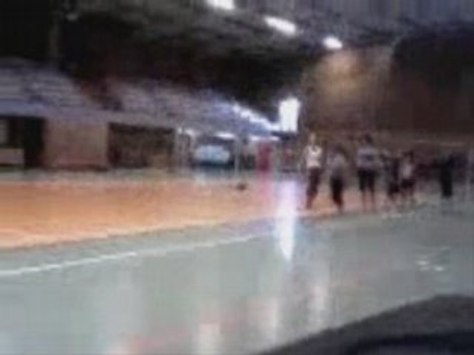 Moii montage salto avant tendu