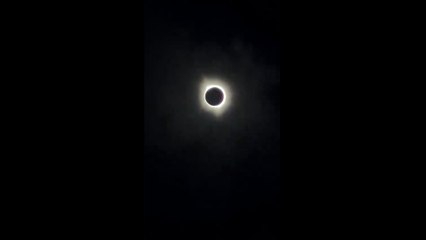 Spectacular Total Solar Eclipse Caught on Camera in Ontario 🌅
