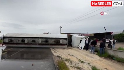 Devrilen tanker yolu trafiğe kapattı