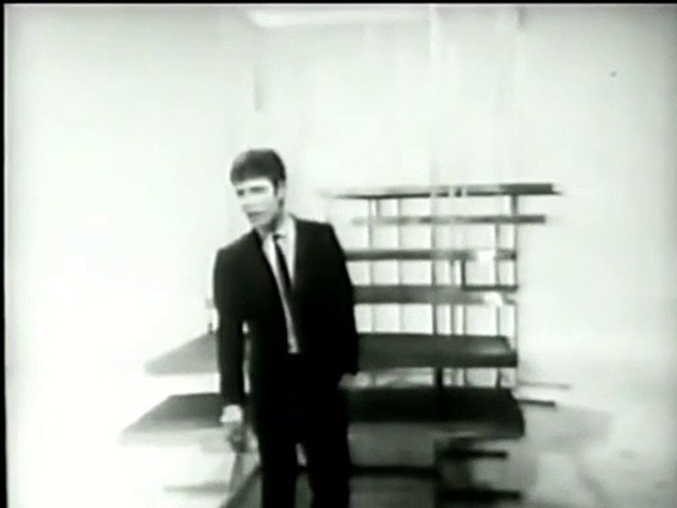 BABY IT'S YOU by Cliff Richard - live TV performance 1967 + lyrics