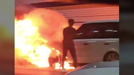 수도권순환고속도로 터널 차량 화재...비번 소방관이 진화 / YTN