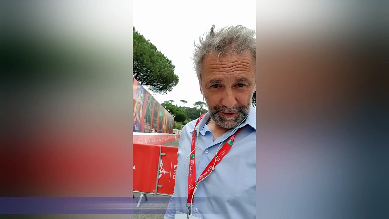 Monica Bellucci e l’amore per Tim Burton sul red carpet della Festa del Cinema di Roma