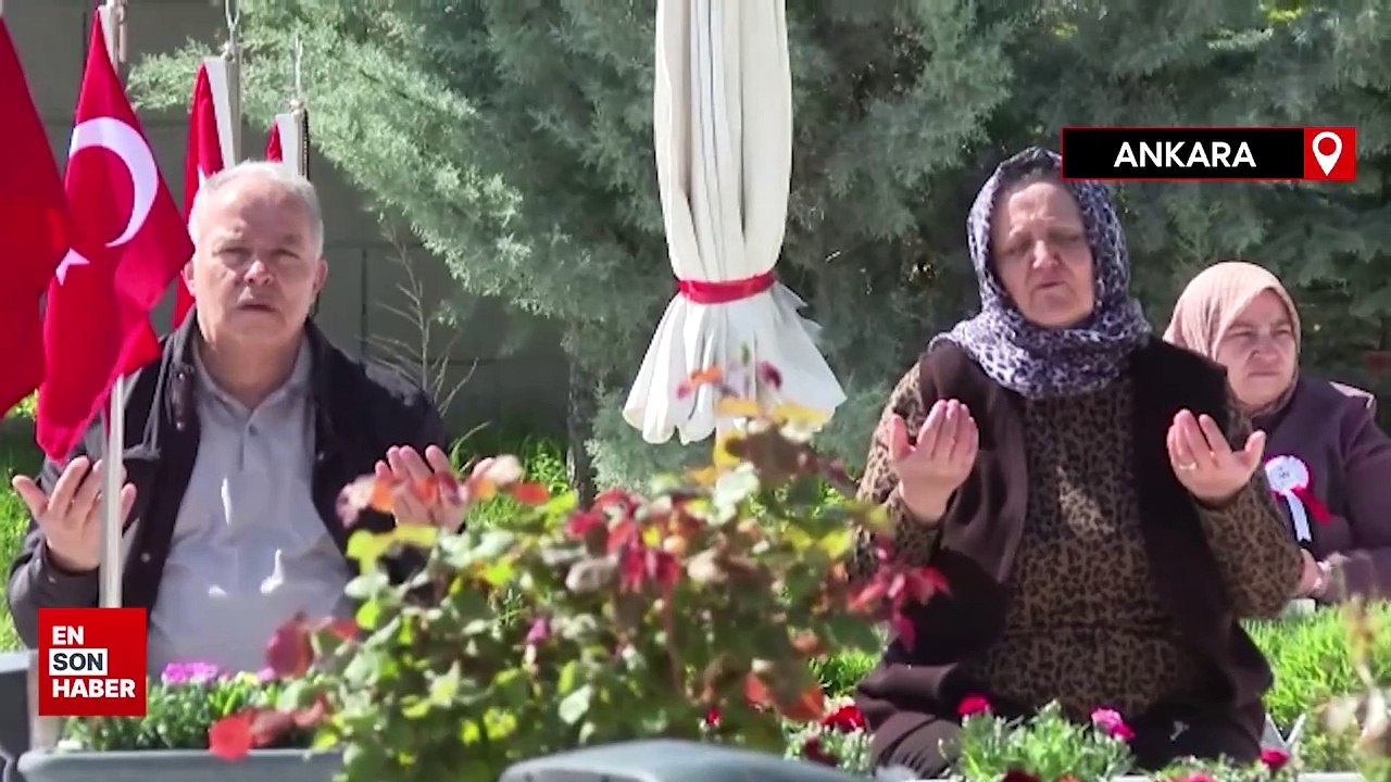 Cebeci Askeri Şehitliği'nde bayram arifesi yoğunluğu