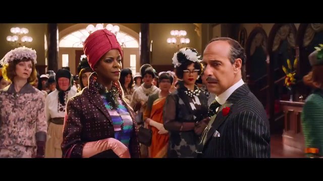 La bande-annonce de Sacrées sorcières. Anne Hathaway a présenté ses excuses à cause de ce film.