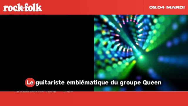 Brian May, membre de Queen, anobli par le roi Charles III à Buckingham Palace.