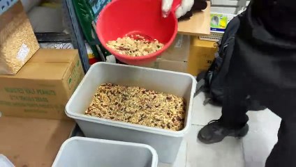 HANDMADE  MAKING KOREAN TRADITIONAL SNACK - KOREAN STREET FOOD