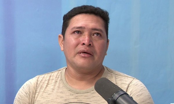 Em Cajazeiras, venezuelano faz apelo comovente para trazer esposa e filhos que não vê há 5 anos