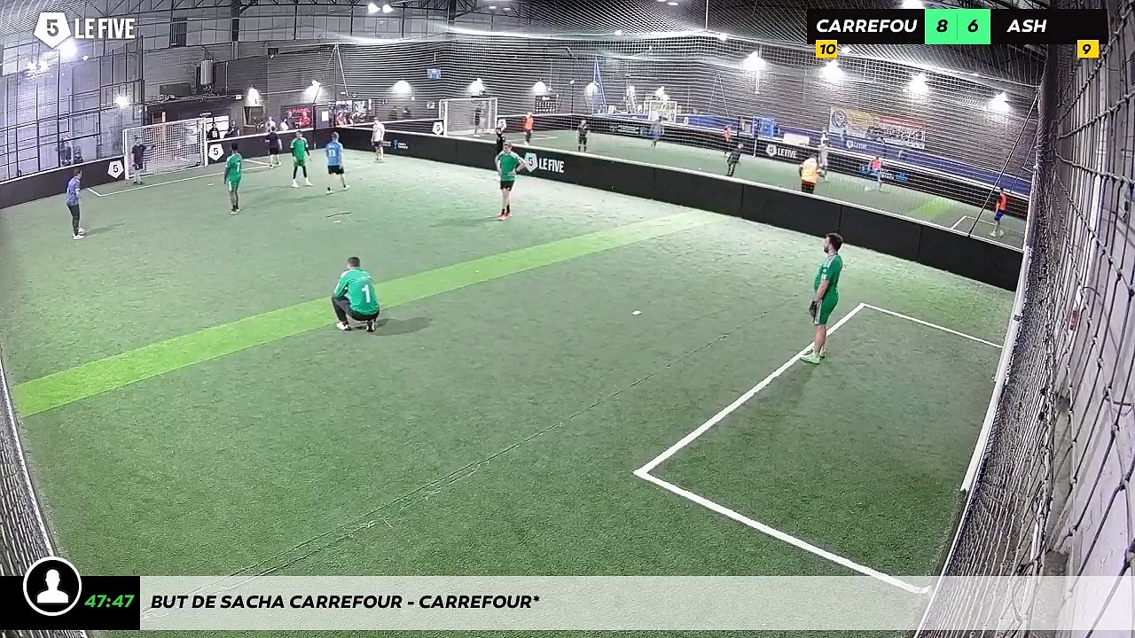 But de Sacha carrefour - carrefour*