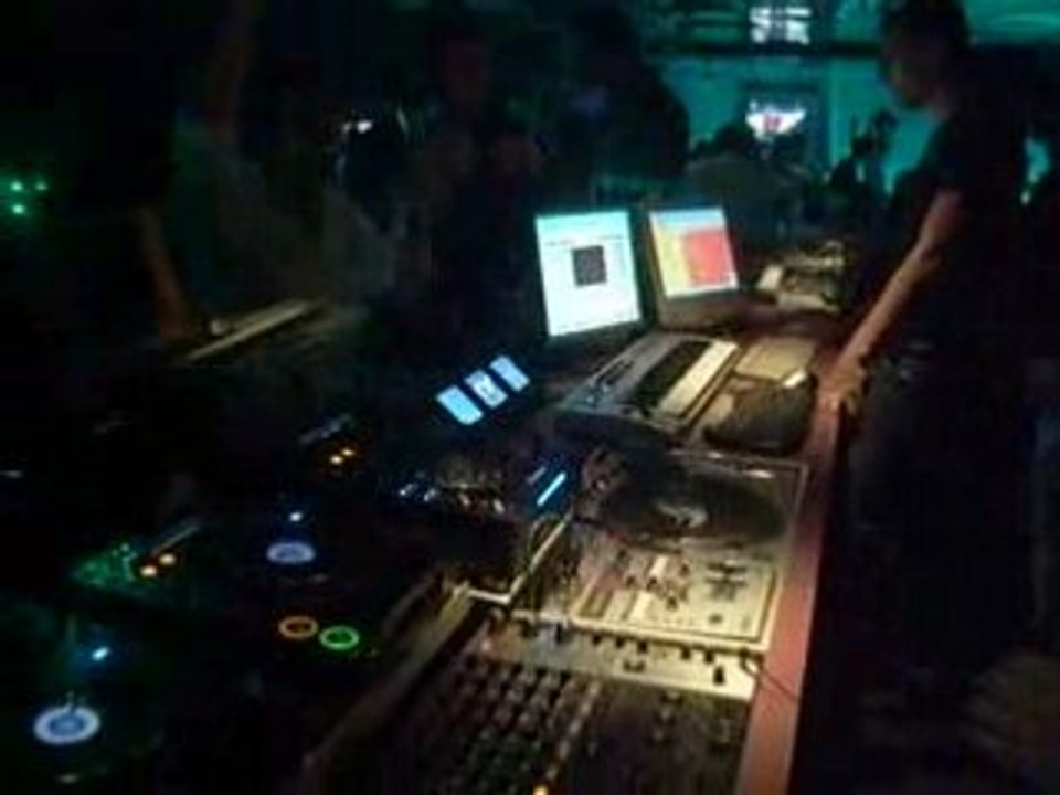 Greg Cerrone @ La Reserve - 5 Avril 2008 - Part 4