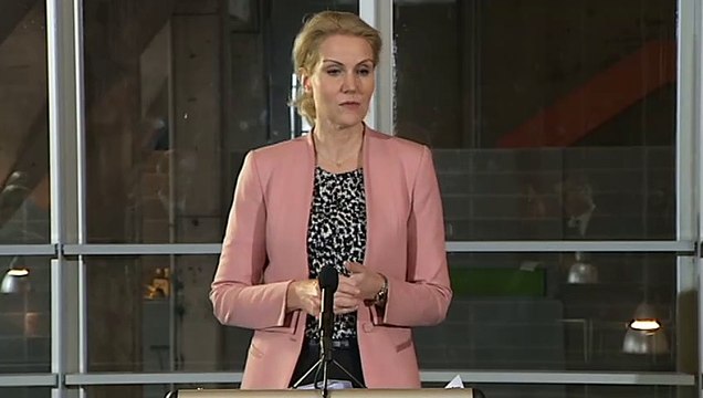 Thorning svarede på spørgsmål om salg af Dong | 22 Januar 2014 | DR